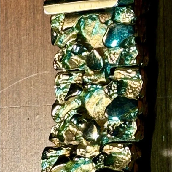 Gold Bracelet with Organic Stones and Textured Segments - Picture 7 of 11